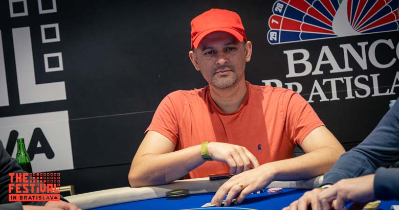 Dinesh Babu Khatri playing the Mixed Games Main Event Torses Day 1A at The Festival Bratislava