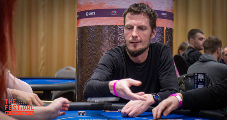 Grzegorz Andrzej Iskra playing the Mixed Games Main Event Torses Day 1B at The Festival Bratislava