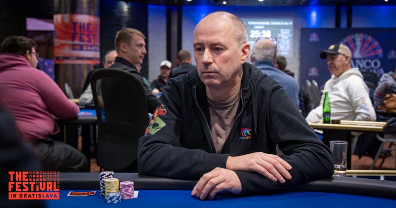 Lars Olav Hole playing the Mixed Games Main Event Torses Day 1B at The Festival Bratislava