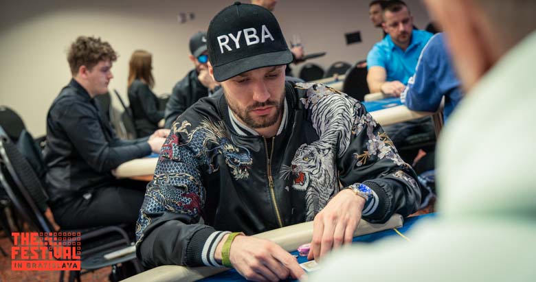 Heads Up Tournament playing the NLH at The Festival Bratislava