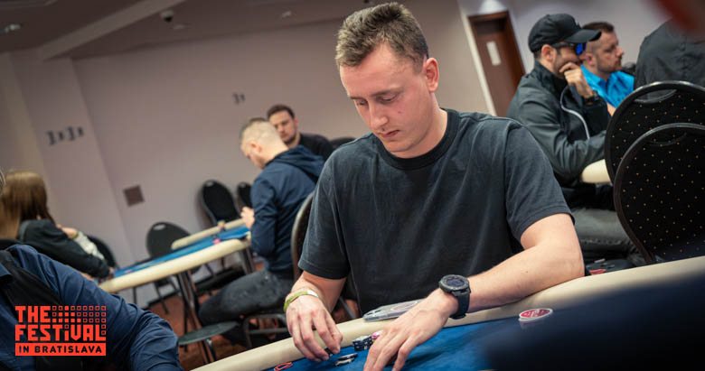 Heads Up Tournament playing the NLH at The Festival Bratislava
