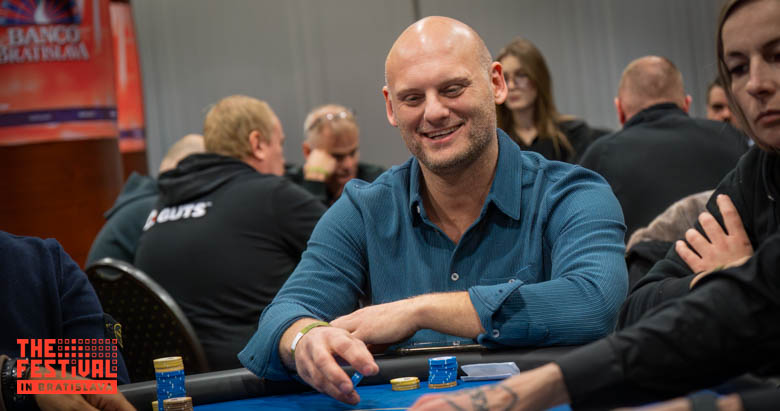 Hedlund Lars Daniel playing the NLH Mystery Bounty at The Festival Bratislava
