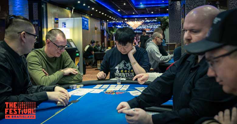 Face Chinese Pineapple playing the Open at The Festival Bratislava
