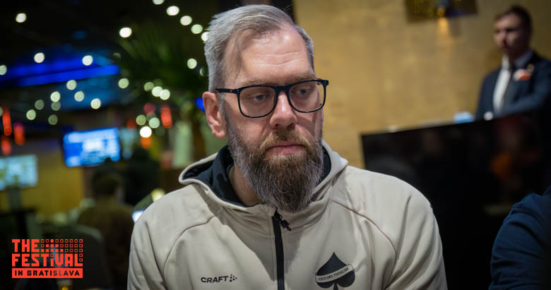 Hans Christopher Andersson playing the The Hendon Mob Championship Day 1B at The Festival Bratislava