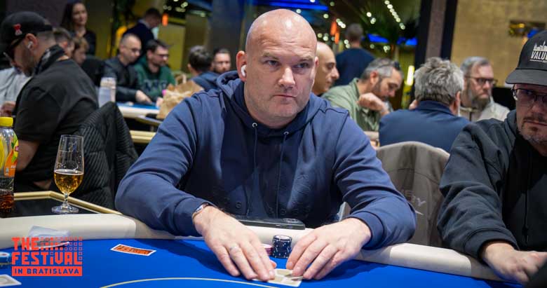 Yuri Overhand playing the The Hendon Mob Championship Day 1B at The Festival Bratislava