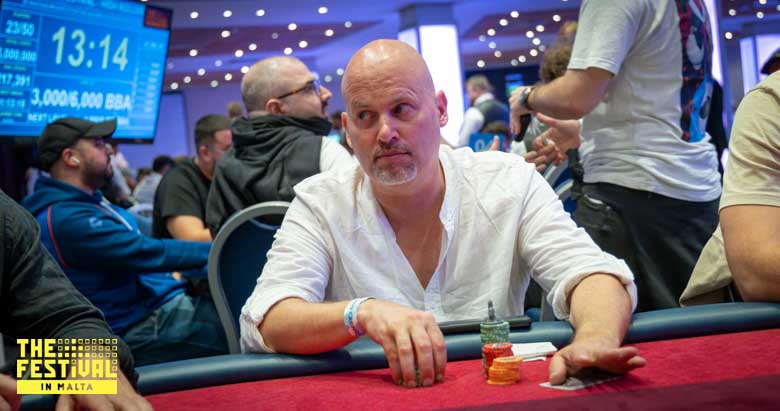 Roller Egi Adriaans playing the NLH High at The Festival Malta