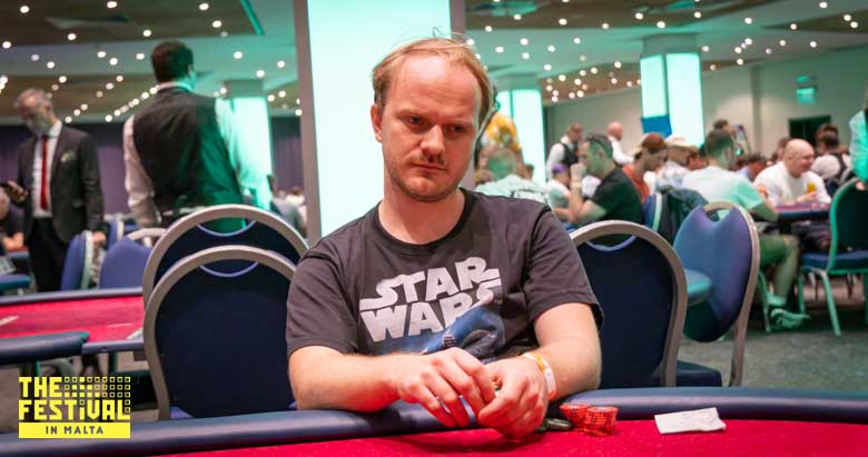 Emil Solheim Ulleberg playing the Sviten Special at The Festival Malta