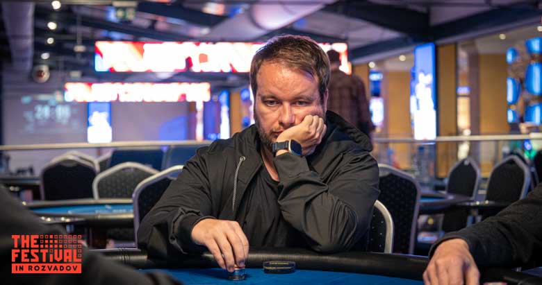 Marco Gerd Simon playing the 8 Game at The Festival Rozvadov