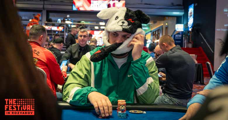 Manuel Toscano playing the Bounty Hunter Days Mystery Bounty Final Day at The Festival Rozvadov