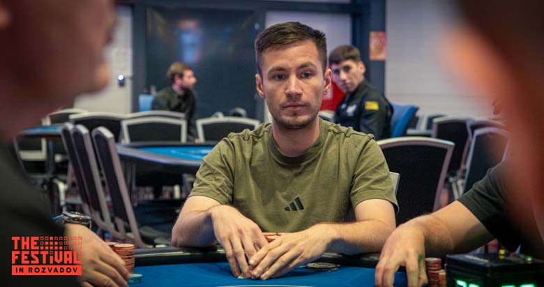 Mateusz Powierza playing the Bounty Hunter Days Mystery Bounty Final Day at The Festival Rozvadov