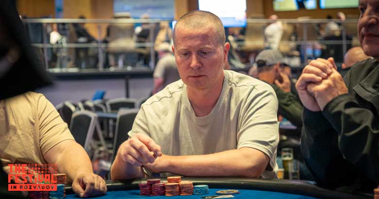 Piotr Stanislaw Swietek playing the Bounty Hunter Days Mystery Bounty Final Day at The Festival Rozvadov