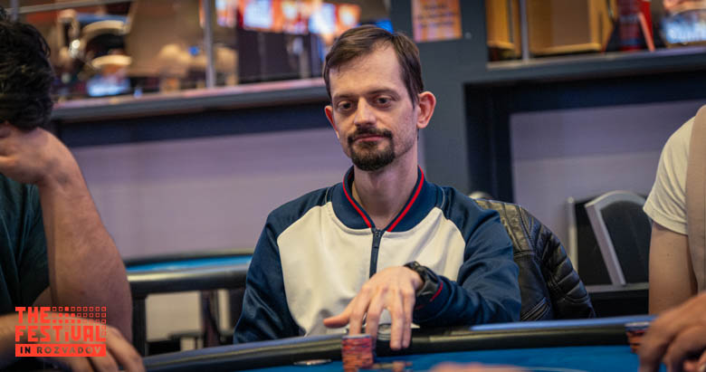 Martin Zeman playing the Bounty Hunter Days Mystery Bounty Day 1A at The Festival Weekend Rozvadov