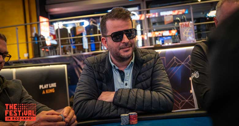 Tiago Santos Martins playing the Bounty Hunter Days Mystery Bounty Day 1A at The Festival Weekend Rozvadov