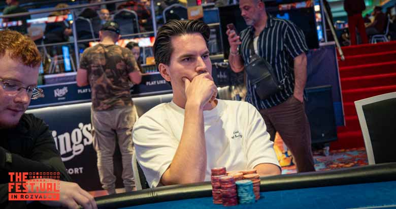 Dwayne Jeremy Maxim Sluis playing the Bounty Hunter Days Mystery Bounty Day 1C at The Festival Weekend Rozvadov