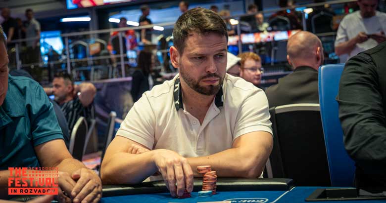 Josef Dvorak playing the Bounty Hunter Days Mystery Bounty Day 1C at The Festival Weekend Rozvadov