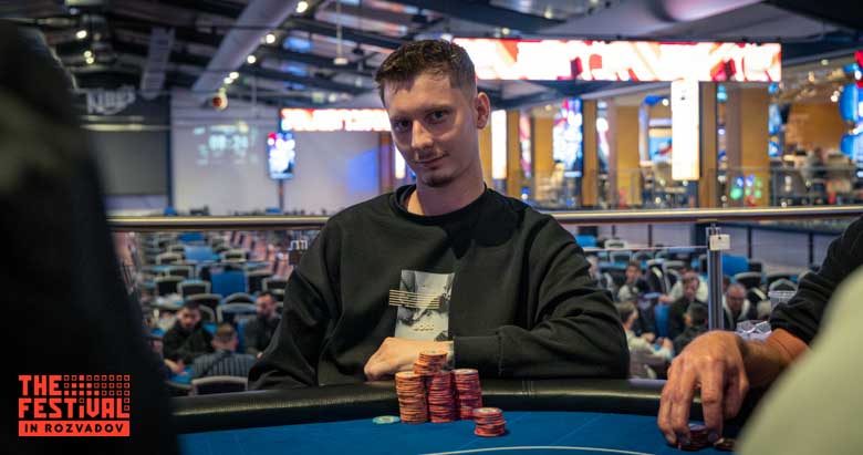 Valentin Cristian Dumitra playing the Bounty Hunter Days Mystery Bounty Day 1C at The Festival Weekend Rozvadov