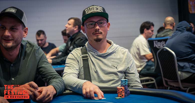 Leocir Jose Carneiro playing the Main Event Day 1A at The Festival Weekend Rozvadov