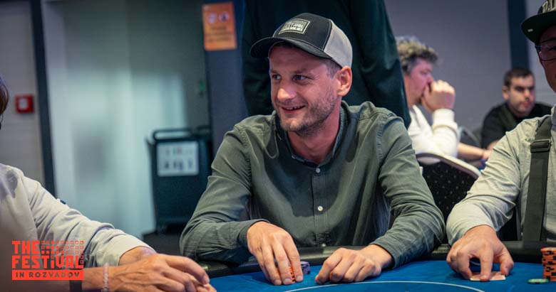 Thomas Eckerstorfer playing the Main Event Day 1A at The Festival Weekend Rozvadov
