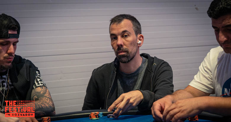 Dennis Hertel playing the Main Event Day 1C at The Festival Weekend Rozvadov