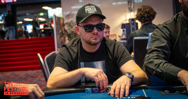 Robert Mariusz Palasz playing the Main Event Day 1C at The Festival Weekend Rozvadov