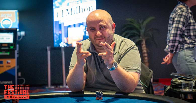 Sandro Gangi playing the Main Event Day 1C at The Festival Weekend Rozvadov
