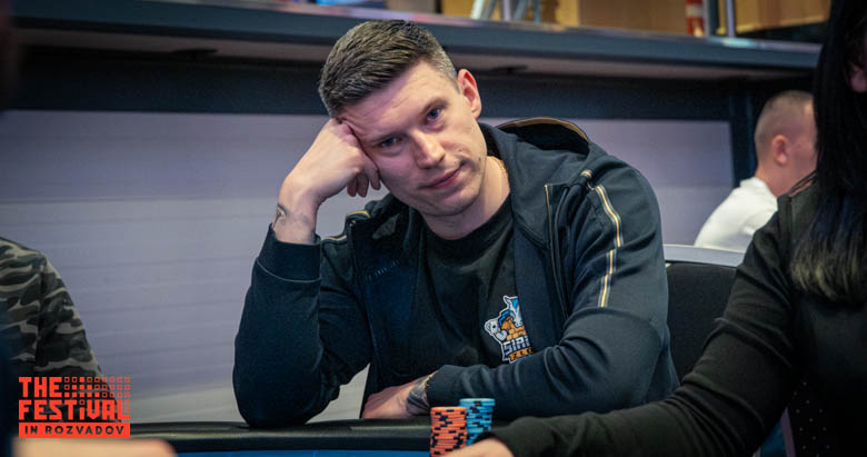 Adam Stanislaw Siwicki playing the Main Event Day 1D at The Festival Weekend Rozvadov