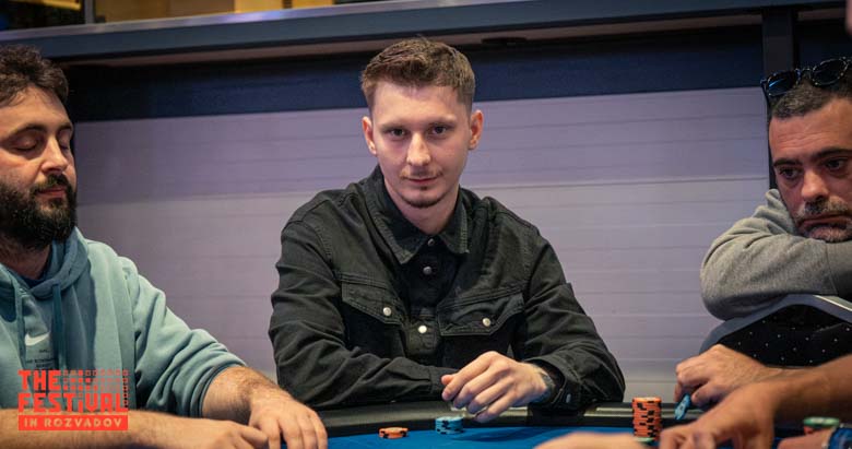 Valentin Cristian Dumitra playing the Main Event Day 1F at The Festival Weekend Rozvadov