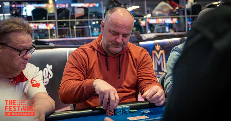 Vladas Burneikis playing the Main Event Day 1F at The Festival Weekend Rozvadov