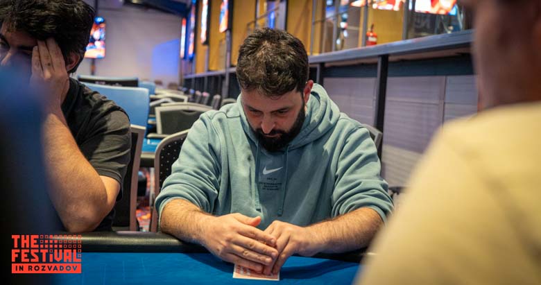 Yoav Levy playing the Main Event Day 1F at The Festival Weekend Rozvadov