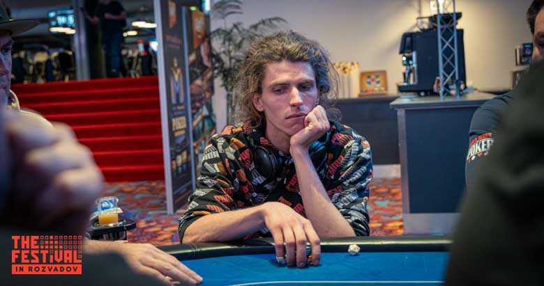 Maciej Kawonczyk playing the Main Event Day 2 at The Festival Weekend Rozvadov