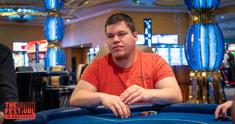Benedict Kaiser playing the Mixed Games Main Event Torses Day 1B at The Festival Weekend Rozvadov