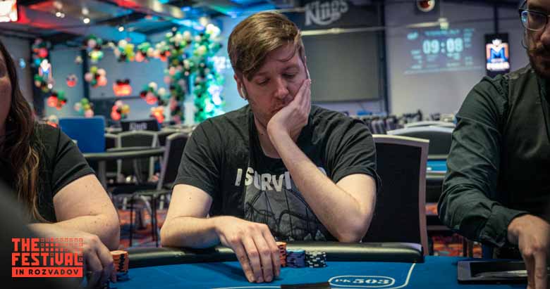 Roberto Agus playing the The Hendon Mob Championship Day 1A at The Festival Weekend Rozvadov