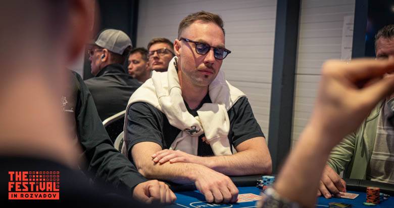 Oleksii Lubnin playing the The Hendon Mob Championship Day 1B at The Festival Weekend Rozvadov