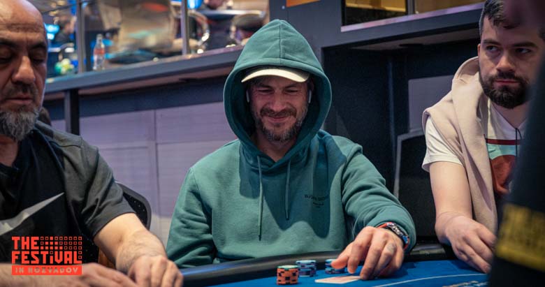Constantin Olaru playing the The Hendon Mob Championship Day 1C at The Festival Weekend Rozvadov