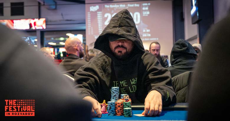 Final Day Manuel Toscano playing the The Hendon Mob Championship Day 2 at The Festival Weekend Rozvadov
